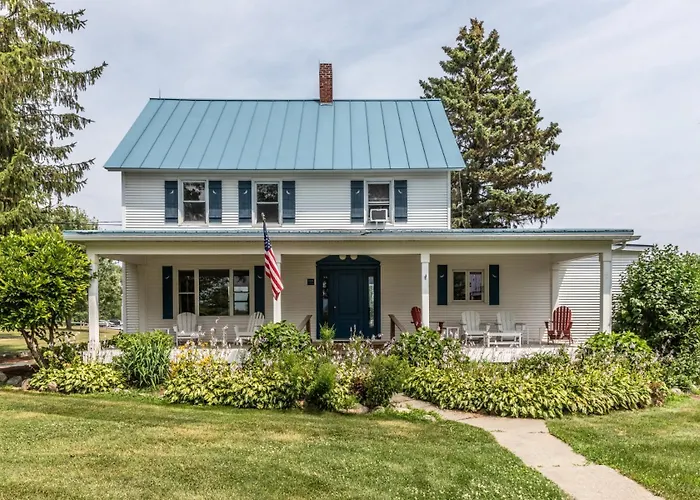 Shore Acres Inn And Restaurant