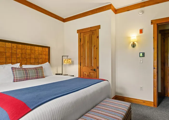 1324 Spruce Peak-One Bedroom-Ski In Ski Out-Sleeps-4 Mountainside By Stowe Mountain Rentals